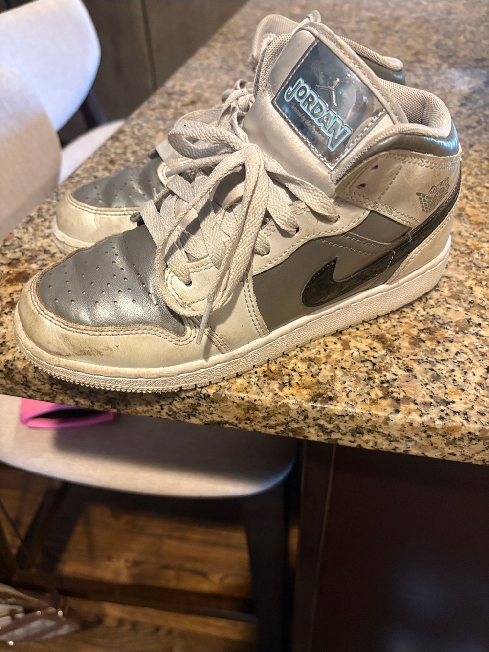 Jordan Kids Mid-Top Sneakers in Silver, White and Black